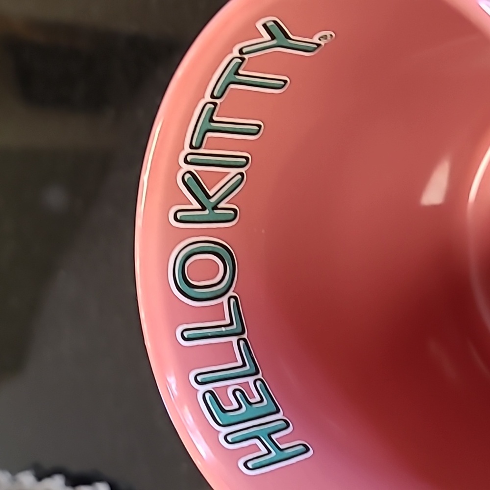Hello Kitty Mug - Picture 3 of 6
